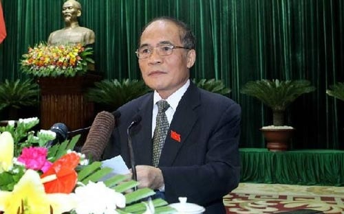 Chủ tịch Quốc hội Nguyễn Sinh Hùng phát biểu bế mạc kỳ họp.