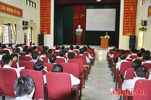 Toàn cảnh hội nghị