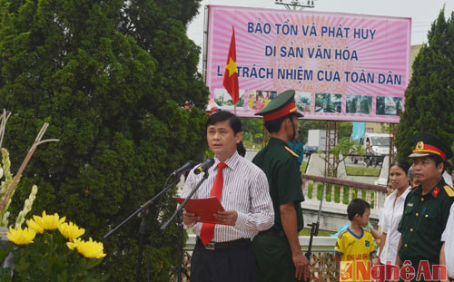 Đồng chí Thái Thanh Quý trình bày diễn văn tại buổi lễ kỷ niệm.
