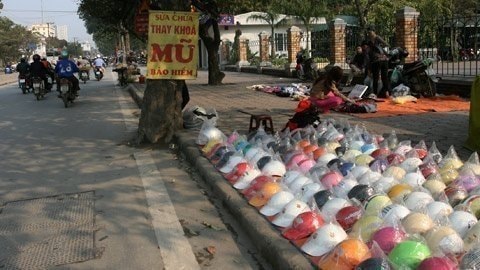 MBM rởm vẫn bày bán tràn lan, do vậy cần phải xử phạt từ khâu sản xuất, kinh doanh.