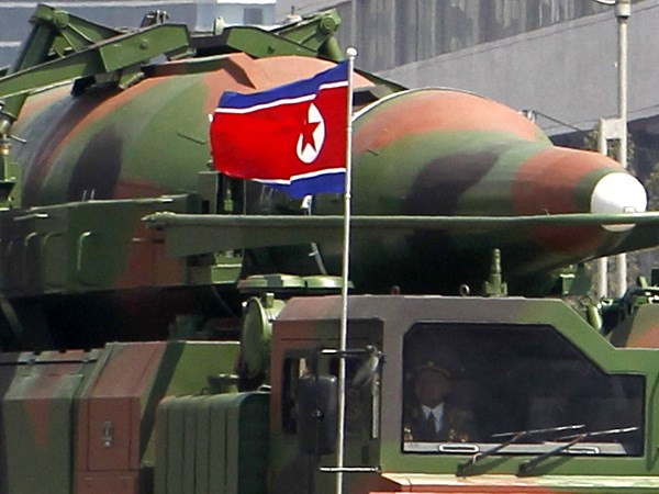 Một đầu đạn tên lửa được quân đội Triều Tiên diễu hành trong một buổi lễ ở Bình Nhưỡng. (Nguồn: npr.org)