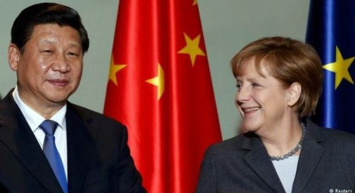 Thủ tướng Đức Angela Merkel và Chủ tịch Trung Quốc Tập Cận Bình.  Ảnh: Reuters