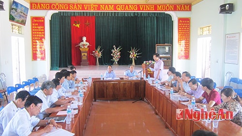 Quang cảnh buổi làm việc