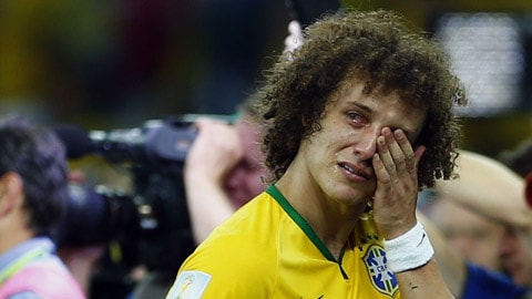 David Luiz và đồng đội cần gạt đi nước mắt để giành chiếc HCĐ World Cup 2014