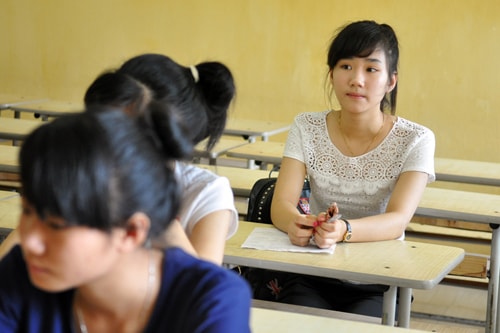 Gần 64% thí sinh nộp hồ sơ đã đến đăng ký dự thi.