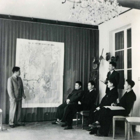 Đoàn đại biểu nước VNDCCH tại Giơnevơ (Thụy Sĩ), 1954.