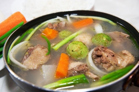 Đặc trị nôn nghén ở phụ nữ và bệnh ho hữu dụng với quả sấu.