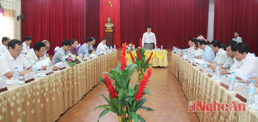 Đồng chí Lê Xuân Đại chủ trì buổi làm việc.
