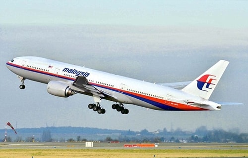 Phí bảo hiểm hàng không có thể tăng sau vụ MH17. Ảnh: AP