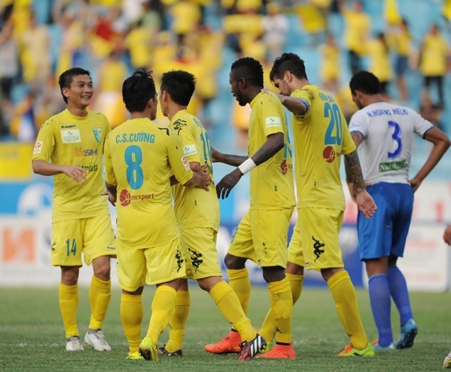 Nếu vô địch V.League 2014, Hà Nội T&T sẽ được quyền tham dự AFC Champions League 2015. Ảnh: Thanh Hải.