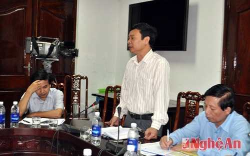 Ông Phạm Văn Vinh - Phó giám đốc Sở Kế hoạch và Đầu tư tỉnh phát biểu