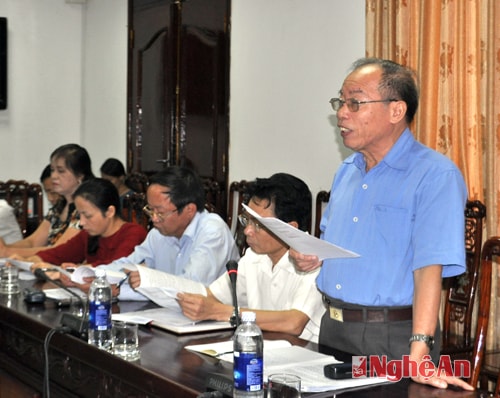 Ông Nguyễn Phong Phú – Chủ tịch Hội CCB tỉnh phát biểu.