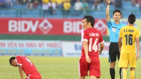 Trọng tài Sato Ryuji điều khiển trận B.BD - Thanh Hóa ngày 12/6