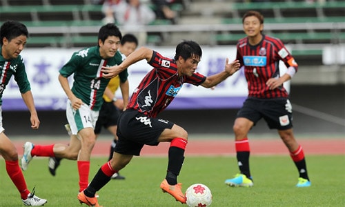 Công Vinh từng gây ấn tượng tích cực trong màu áo Consadole Sapporo. Ảnh: SP.