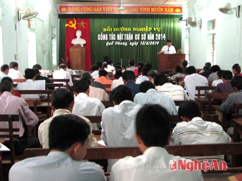 Quang cảnh lớp tập huấn.