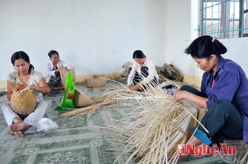 Sản xuất mây tre đan tại xã Nghi Phong, Nghi Lộc