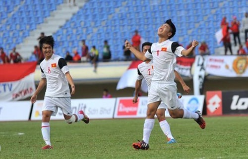 U19 Việt Nam nhận được sự khích lệ lớn trước trận đấu quyết định với U21 Campuchia.