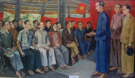 Đại hội Quốc dân ngày 16/8/1945 tại đình Tân Trào cử ra Ủy ban dân tộc giải phóng Việt Nam do Bác Hồ làm chủ tịch - Tư liệu của Nguyễn Học 