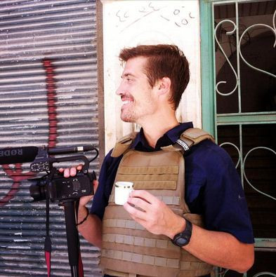 James Foley, phóng viên người Mỹ bị bắt cóc ngày 22 tháng 11 năm 2012 tại Syria, đã bị hành quyết bởi phiến quân Nhà nước Hồi giáo tại Iraq/ Ảnh :Twitter