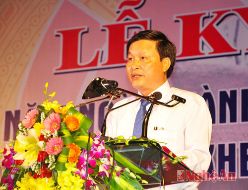 Đồng chí Nguyễn Như Hải - Chủ tịch UNND phường Hưng Dũng đọc diễn văn tại Lễ kỷ niệm