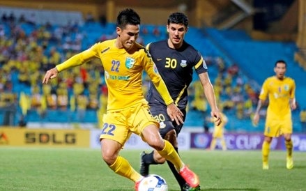 T&T hoàn toàn bất lực trước Arbil (Ảnh: Minh Hoàng)