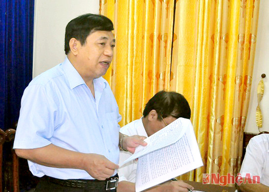 Đồng chí Nguyễn Xuân Đường phát biểu tại buổi làm việc