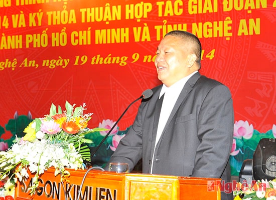 Đại diện tập đoàn Tôn Hoa Sen phát biểu