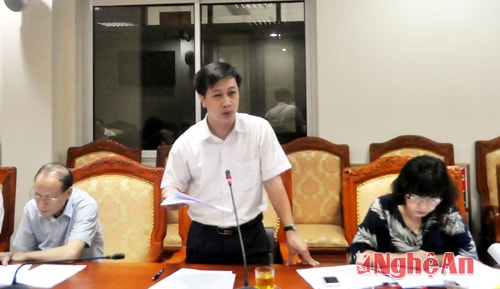 Đại diện MTTQ tỉnh phát biểu.