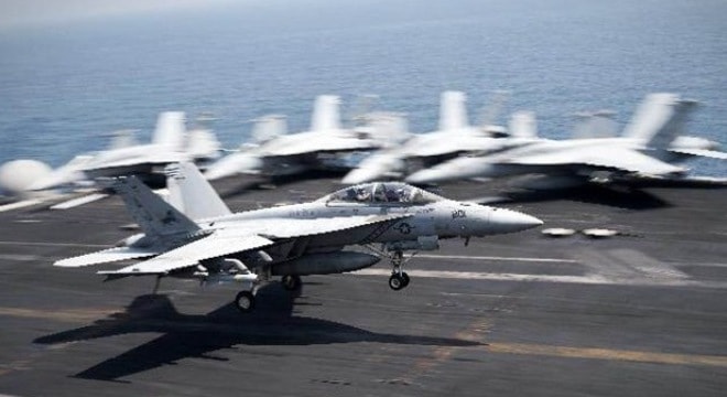 Máy bay chiến đấu FA18-Hornet tham gia đợt không kích ở Syria (Nguồn: AFP)
