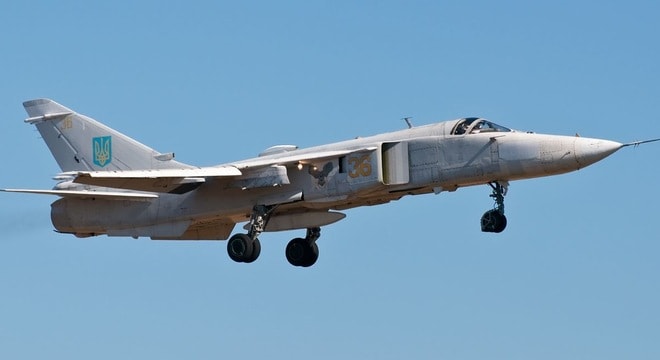 Máy bay Su-24 của Ukraine.