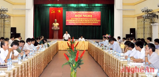 Toàn cảnh hội nghị.