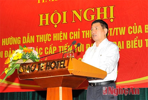 Đồng chí Hồ Đức Phớc  kết luận hội nghị