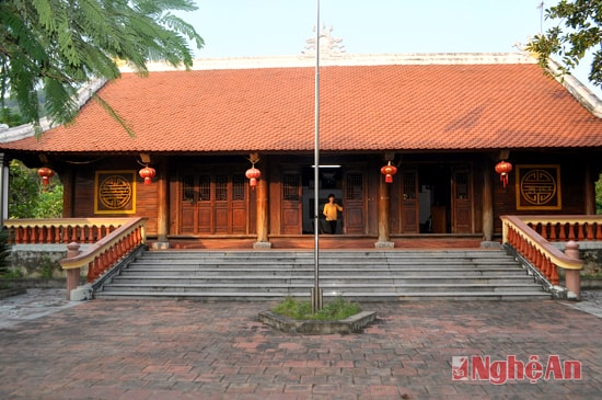 Quang cảnh đình Thanh Đàm.