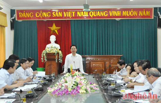Đồng chí Nguyễn Hữu Lậm kết luận tại cuộc làm việc
