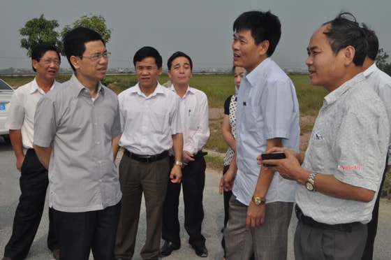 Đoàn giám sát đầu tư hạ tầng CCN Hồng Tháp Kỷ
