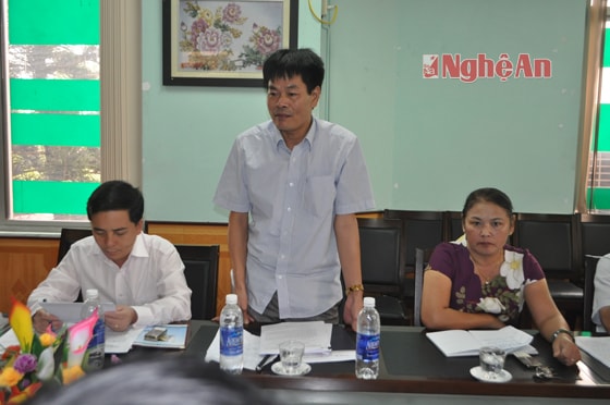 Lãnh đạo UBND huyện báo cáo kết quả đầu tư trên địa bàn