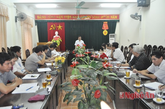 Đồng chí Nguyễn Hữu Lậm kết luận tại cuộc làm việc