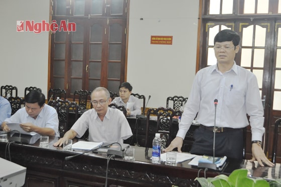 Đồng chí Lê Xuân Đại giải đáp làm rõ các vấn đề mà đoàn giám sát quan tâm