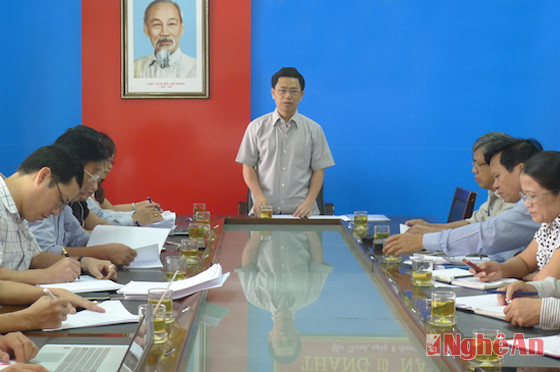 Đồng chí Nguyễn Xuân Sơn kết luận tại cuộc làm việc