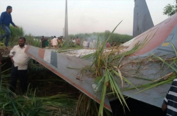 Ngày 30/11/2009, tiếp tục một máy bay chiến đấu SU-30MKI của Không quân Ấn Độ đã rơi cách thành phố Jaisalmer 40km trong khi máy bay đang thực hiện chuyến bay thường kỳ cách biên giới Pakistan 150km. Hai phi công đã kịp lao ra ngoài và không bị thương nhưng tất cả các chuyến bay của toàn bộ máy bay Su-30MKI đã bị tạm ngừng trước khi có kết quả điều tra nguyên nhân xảy ra tai nạn.