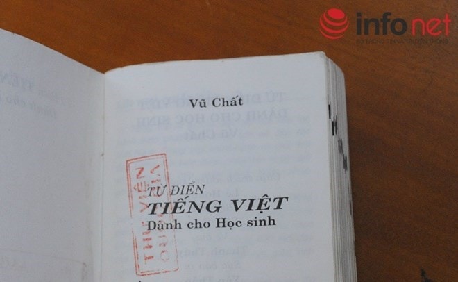 Từ điển tiếng Việt dành cho Học sinh đầy sai sót tại Thư viện Quốc gia