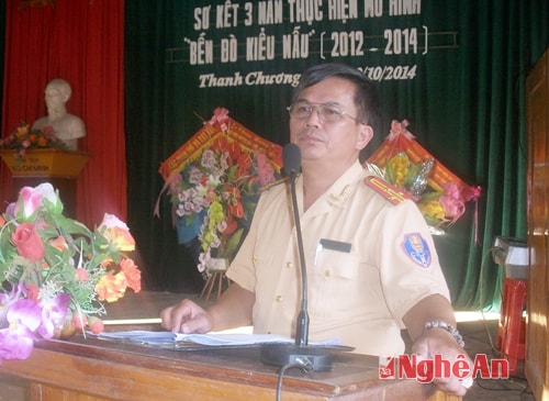Thượng tá Đặng Quang Vinh Phó Trưởng phòng CS đường thủy CA Tỉnh phát biểu khai mạc Hội nghị.
