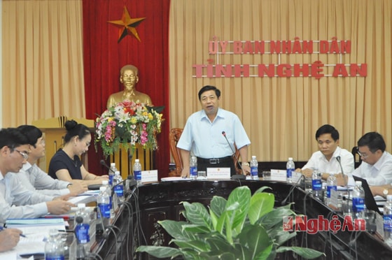 Chủ tịch Nguyễn Xuân Đường chủ trì cuộc họp