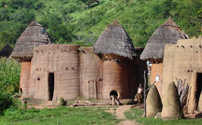 Hiện những ngôi ‘nhà nấm' đã được UNESCO bảo tồn và tôn vinh.
