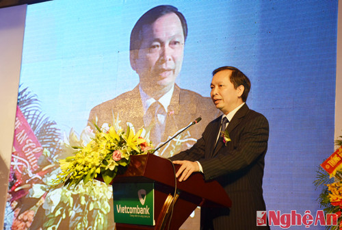 Đồng chí, Đào Minh Tú – Phó thống đốc Ngân hàng nhà nước Việt Nam phát biểu tại buổi lễ.