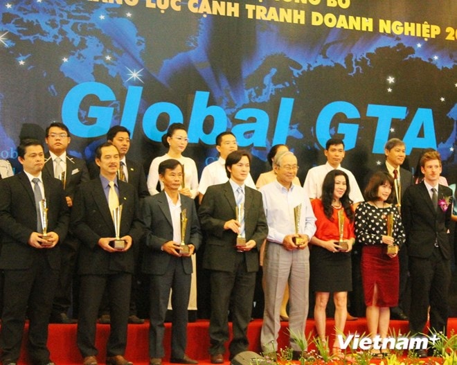 115 doanh nghiệp nhận thương hiệu “Top Brands 2014.” 