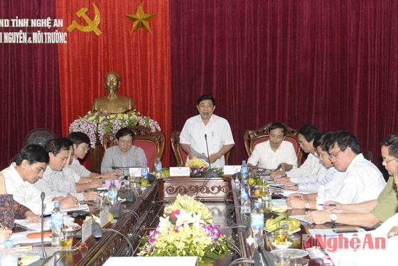 Đồng chí Nguyễn Xuân Đường chủ trì cuộc làm việc