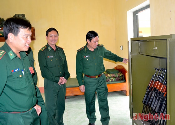 Đoàn công tác kiểm tra thực tế tại Đồn BPCK Thanh Thủy. 