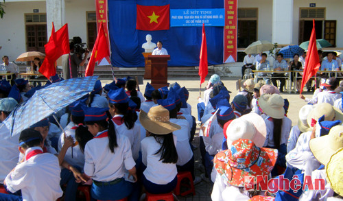 Toàn cảnh buổi lễ mít tinh