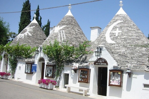 Alberobello.jpg